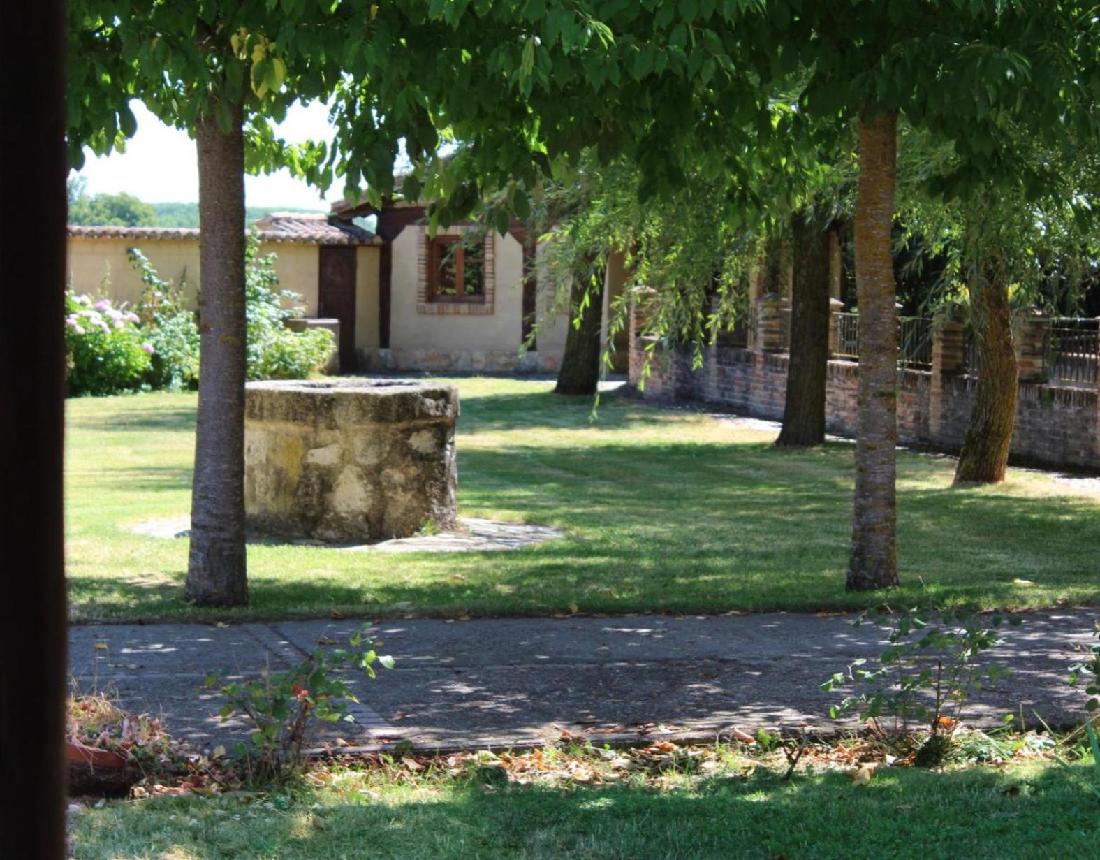 Molino El Sotillo Villa Saldaña Exterior foto