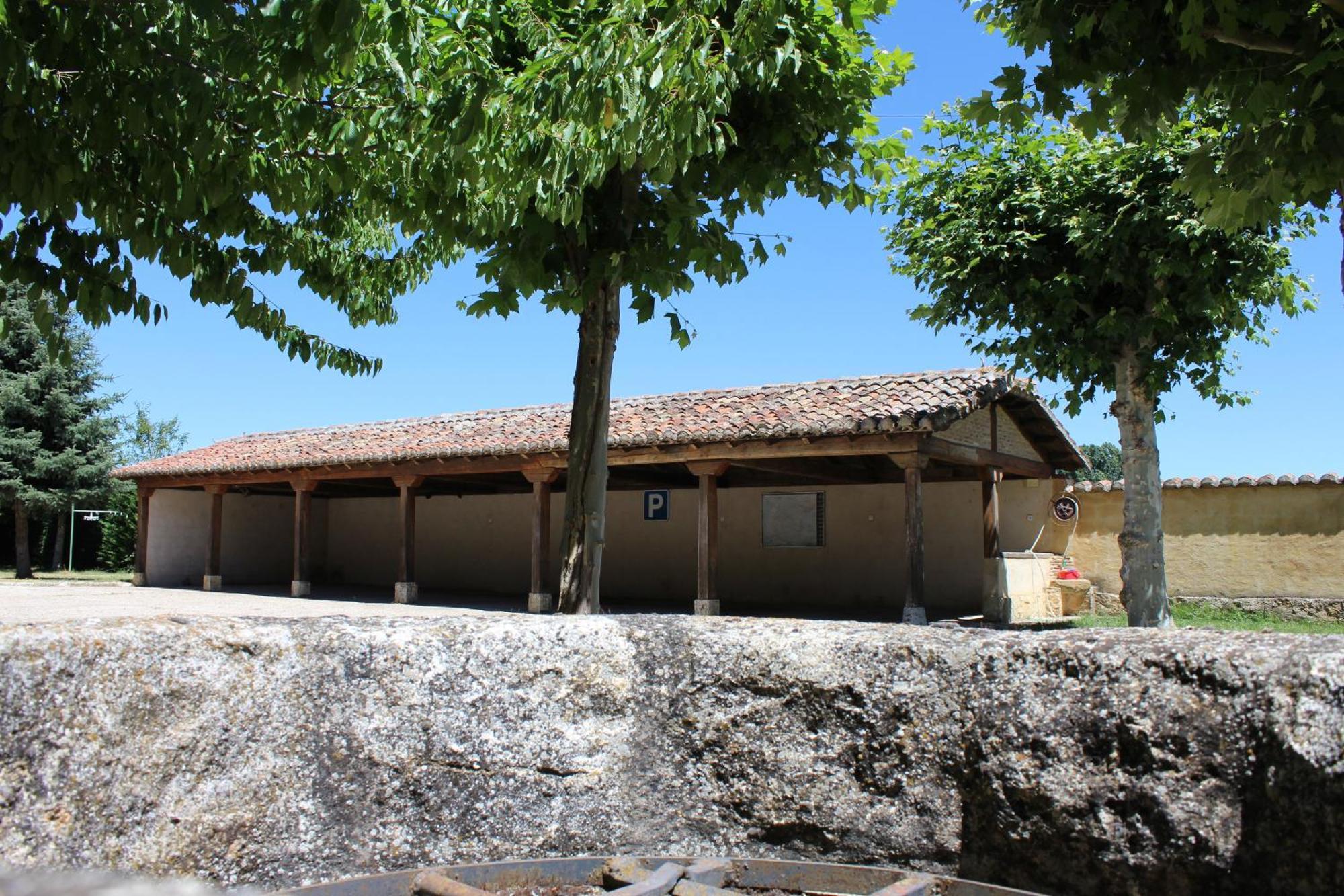 Molino El Sotillo Villa Saldaña Exterior foto